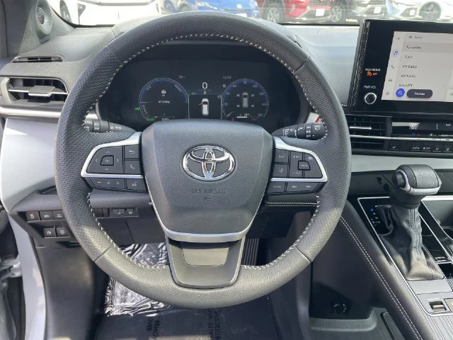 SEMINUEVOS TOYOTA Sienna a Estados en autogozo