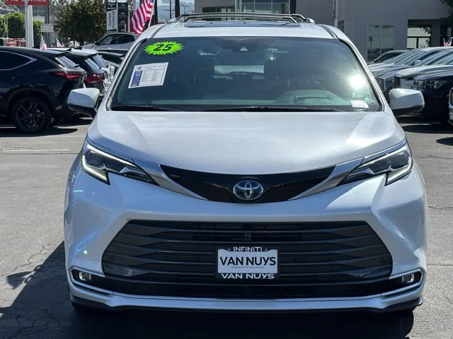 SEMINUEVOS TOYOTA Sienna a Estados en autogozo