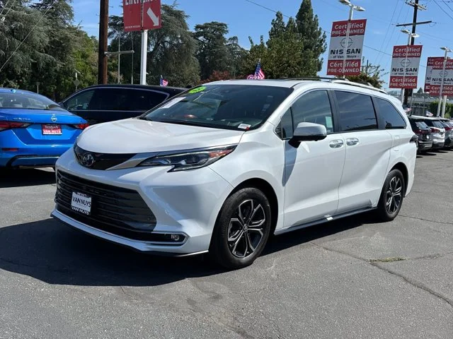 SEMINUEVOS TOYOTA Sienna a Estados en autogozo