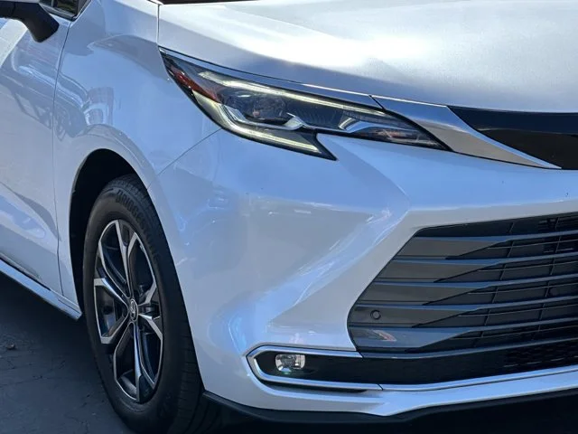 SEMINUEVOS TOYOTA Sienna a Estados en autogozo