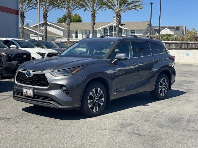 SEMINUEVOS TOYOTA Highlander Hybrid a Estados en autogozo