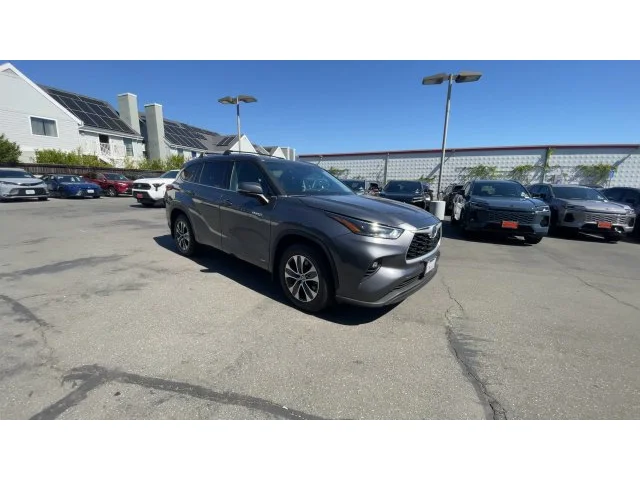 SEMINUEVOS TOYOTA Highlander Hybrid a Estados en autogozo