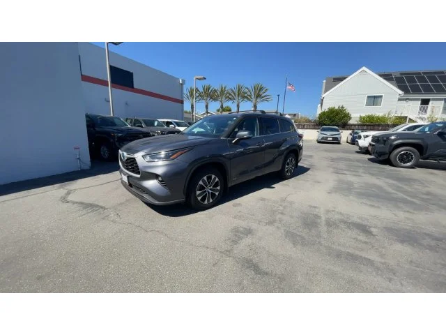 SEMINUEVOS TOYOTA Highlander Hybrid a Estados en autogozo