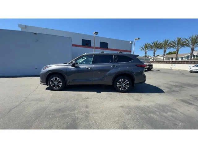 SEMINUEVOS TOYOTA Highlander Hybrid a Estados en autogozo