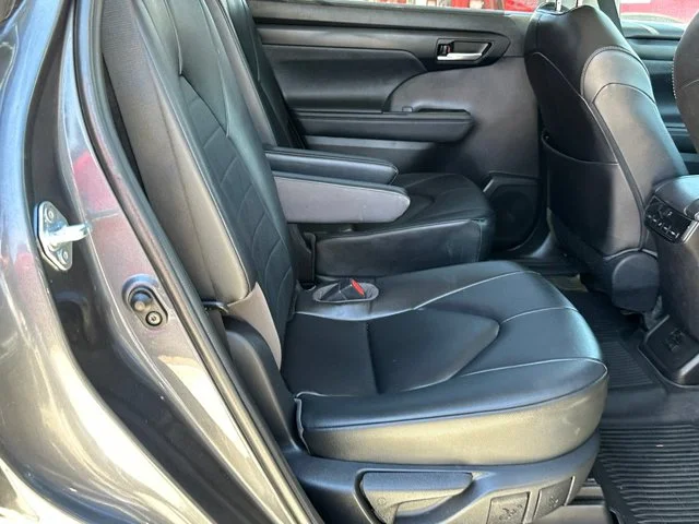 SEMINUEVOS TOYOTA Highlander a Estados en autogozo