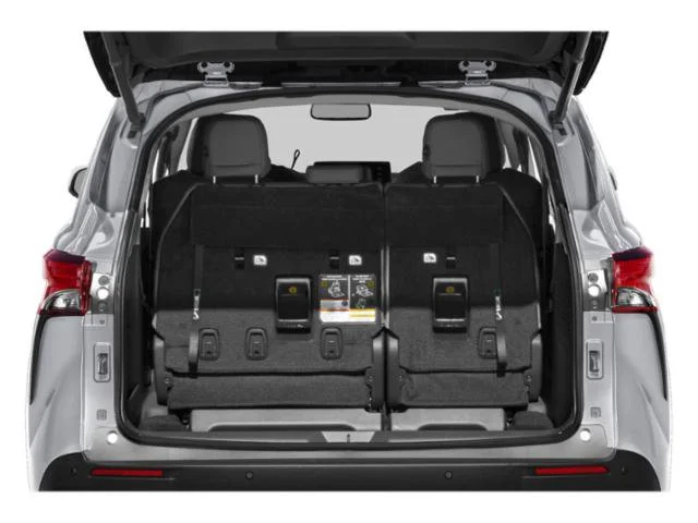 SEMINUEVOS TOYOTA Sienna a Estados en autogozo