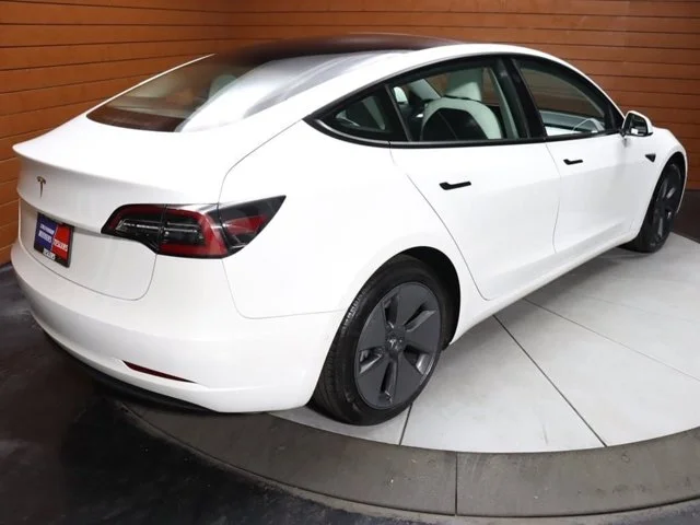 SEMINUEVOS TESLA Model 3 a Estados en autogozo