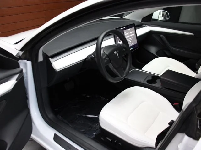 SEMINUEVOS TESLA Model 3 a Estados en autogozo