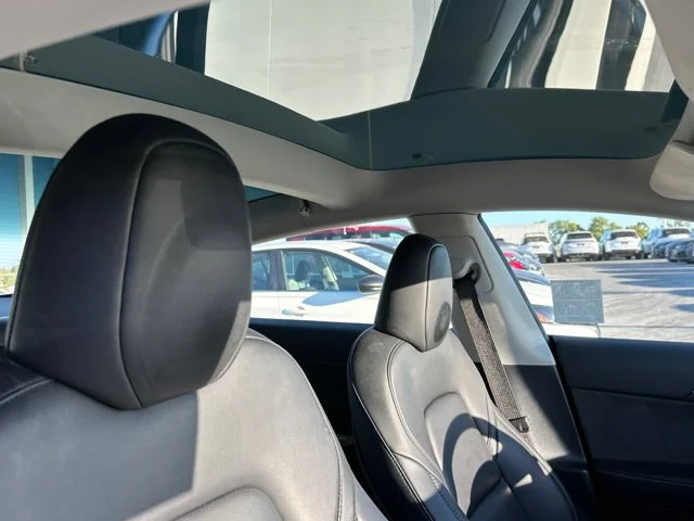 SEMINUEVOS TESLA Model 3 a Estados en autogozo