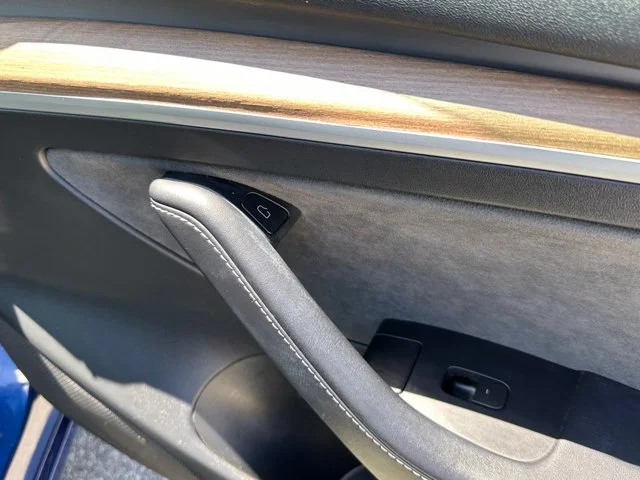 SEMINUEVOS TESLA Model 3 a Estados en autogozo