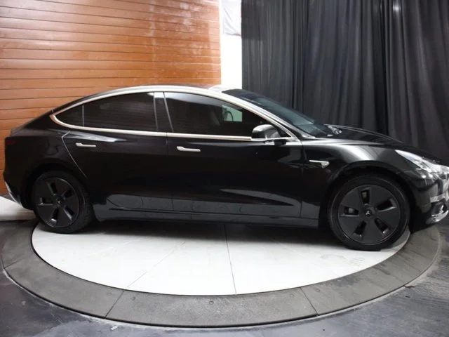 SEMINUEVOS TESLA Model 3 a Estados en autogozo