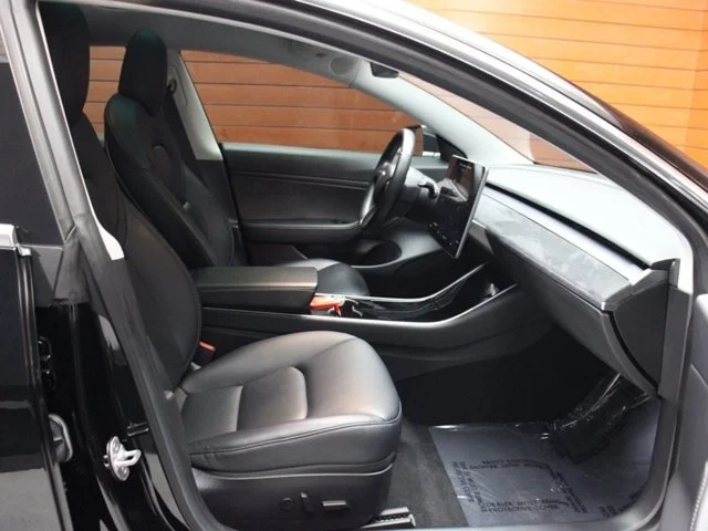 SEMINUEVOS TESLA Model 3 a Estados en autogozo