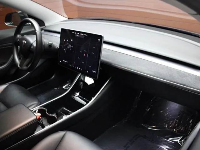 SEMINUEVOS TESLA Model 3 a Estados en autogozo