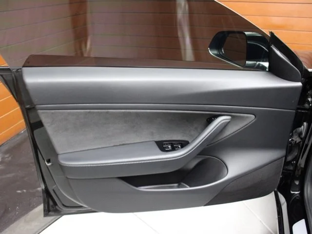 SEMINUEVOS TESLA Model 3 a Estados en autogozo