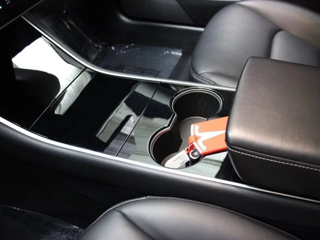 SEMINUEVOS TESLA Model 3 a Estados en autogozo