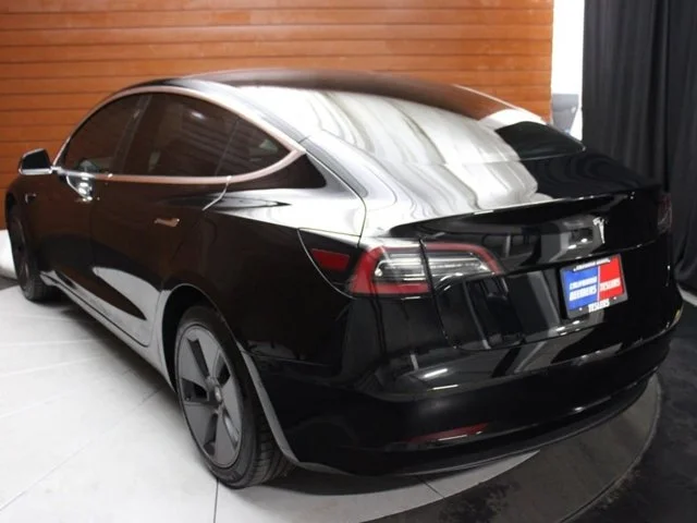 SEMINUEVOS TESLA Model 3 a Estados en autogozo
