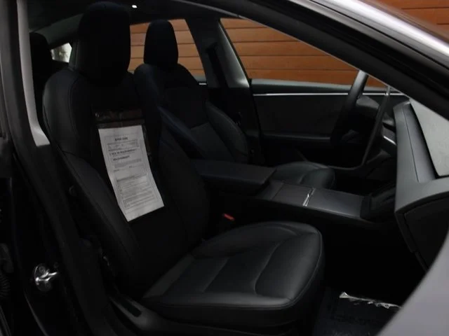 SEMINUEVOS TESLA Model 3 a Estados en autogozo