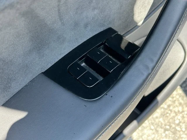 SEMINUEVOS TESLA Model 3 a Estados en autogozo