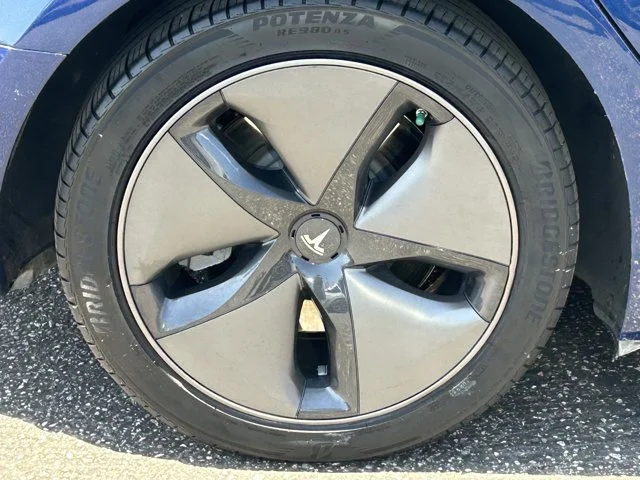 SEMINUEVOS TESLA Model 3 a Estados en autogozo