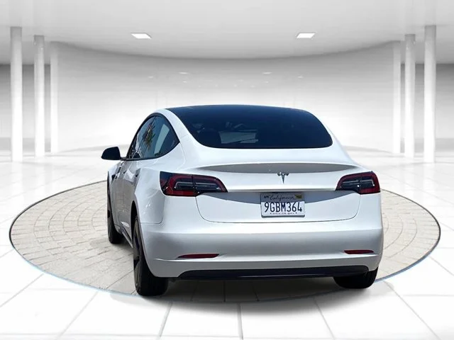 SEMINUEVOS TESLA Model 3 a Estados en autogozo