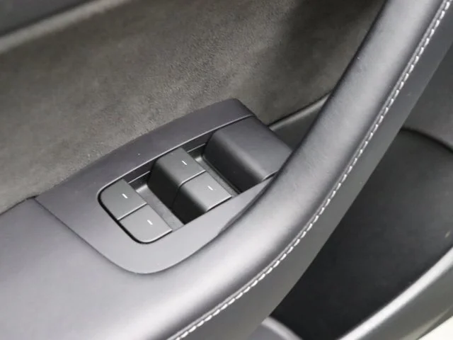 SEMINUEVOS TESLA Model 3 a Estados en autogozo