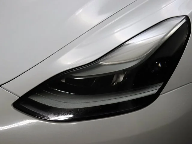 SEMINUEVOS TESLA Model 3 a Estados en autogozo