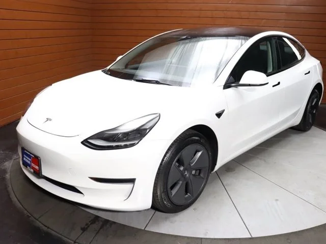 SEMINUEVOS TESLA Model 3 a Estados en autogozo