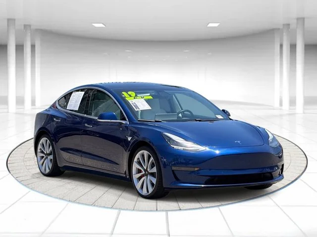 SEMINUEVOS TESLA Model 3 a Estados en autogozo