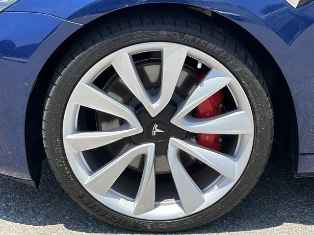 SEMINUEVOS TESLA Model 3 a Estados en autogozo