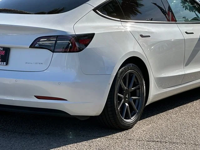 SEMINUEVOS TESLA Model 3 a Estados en autogozo