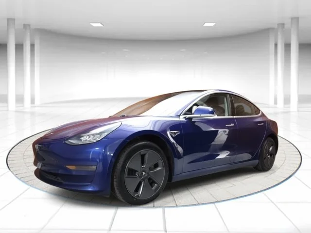 SEMINUEVOS TESLA Model 3 a Estados en autogozo