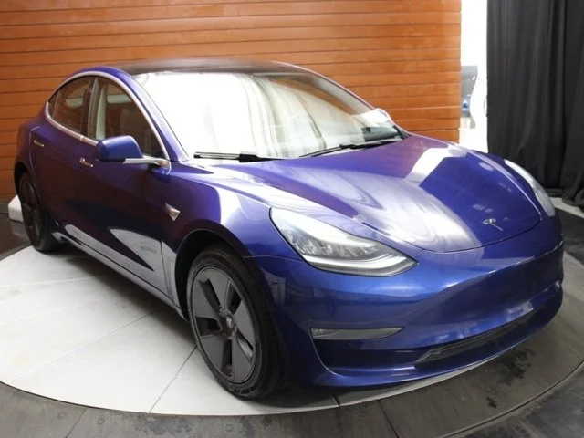 SEMINUEVOS TESLA Model 3 a Estados en autogozo