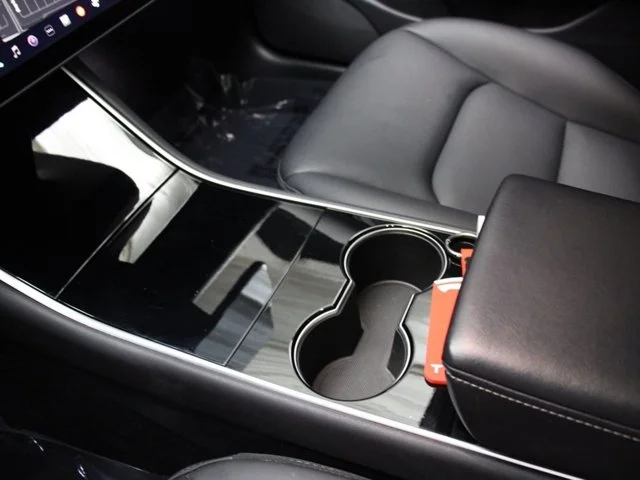 SEMINUEVOS TESLA Model 3 a Estados en autogozo