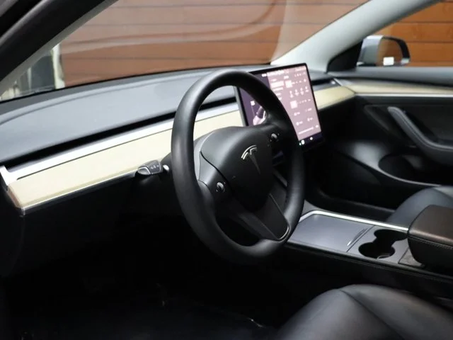 SEMINUEVOS TESLA Model 3 a Estados en autogozo