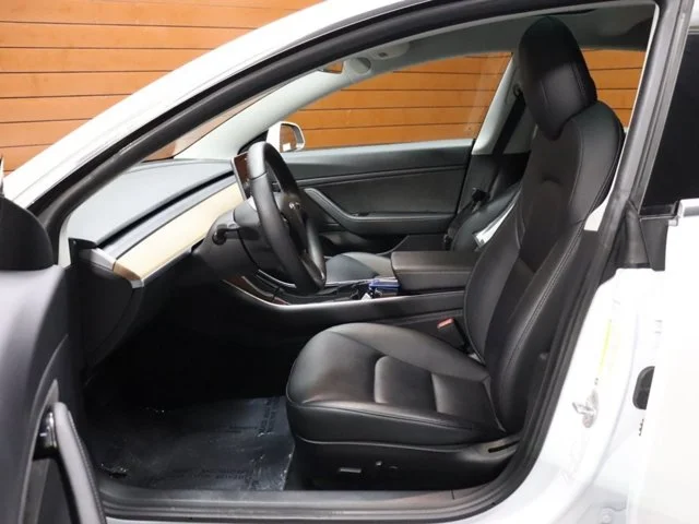SEMINUEVOS TESLA Model 3 a Estados en autogozo