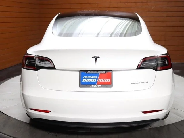 SEMINUEVOS TESLA Model 3 a Estados en autogozo