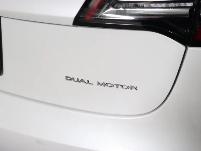 SEMINUEVOS TESLA Model 3 a Estados en autogozo