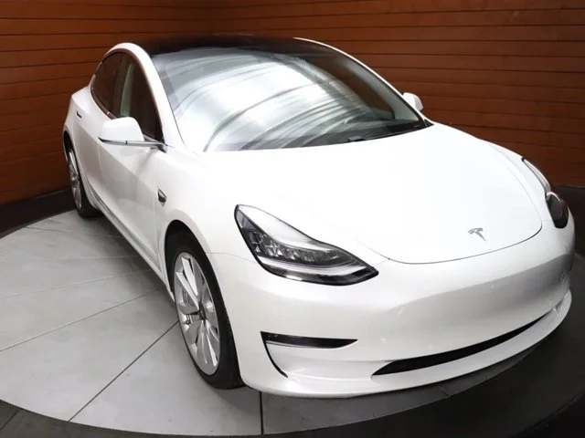 SEMINUEVOS TESLA Model 3 a Estados en autogozo