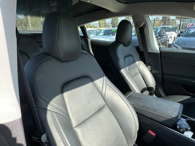 SEMINUEVOS TESLA Model 3 a Estados en autogozo