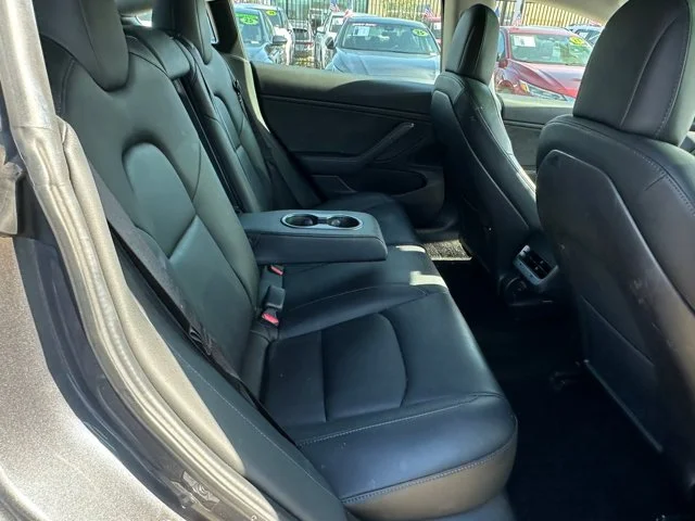 SEMINUEVOS TESLA Model 3 a Estados en autogozo