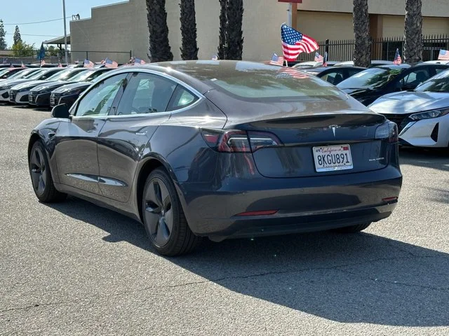 SEMINUEVOS TESLA Model 3 a Estados en autogozo