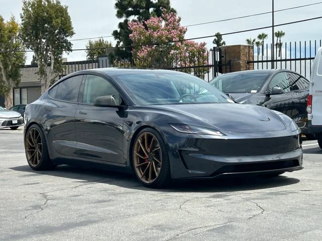 SEMINUEVOS TESLA Model 3 a Estados en autogozo