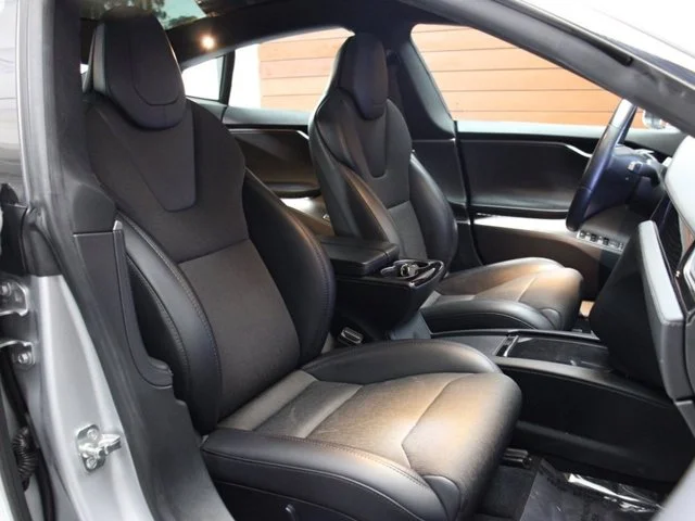 SEMINUEVOS TESLA Model S a Estados en autogozo