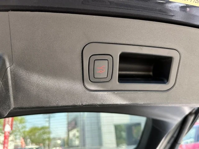 SEMINUEVOS TESLA Model S a Estados en autogozo