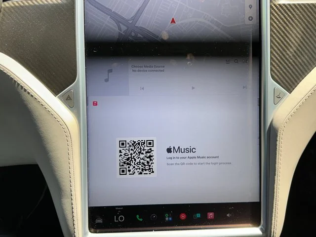SEMINUEVOS TESLA Model S a Estados en autogozo
