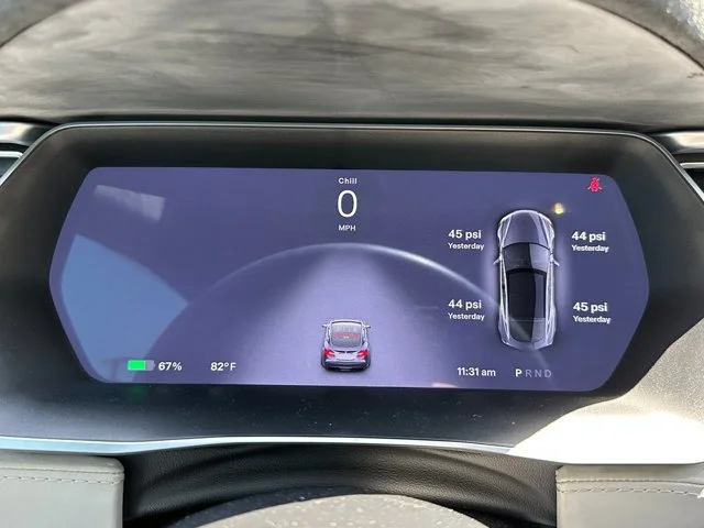 SEMINUEVOS TESLA Model S a Estados en autogozo