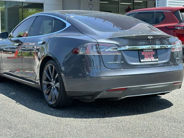 SEMINUEVOS TESLA Model S a Estados en autogozo