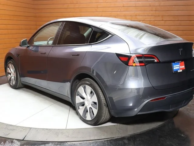 SEMINUEVOS TESLA Model Y a Estados en autogozo