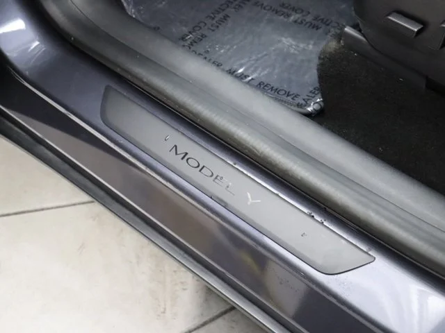 SEMINUEVOS TESLA Model Y a Estados en autogozo