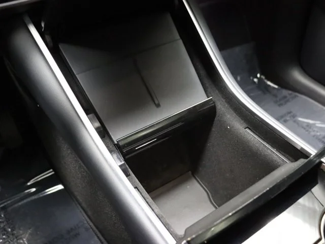 SEMINUEVOS TESLA Model Y a Estados en autogozo